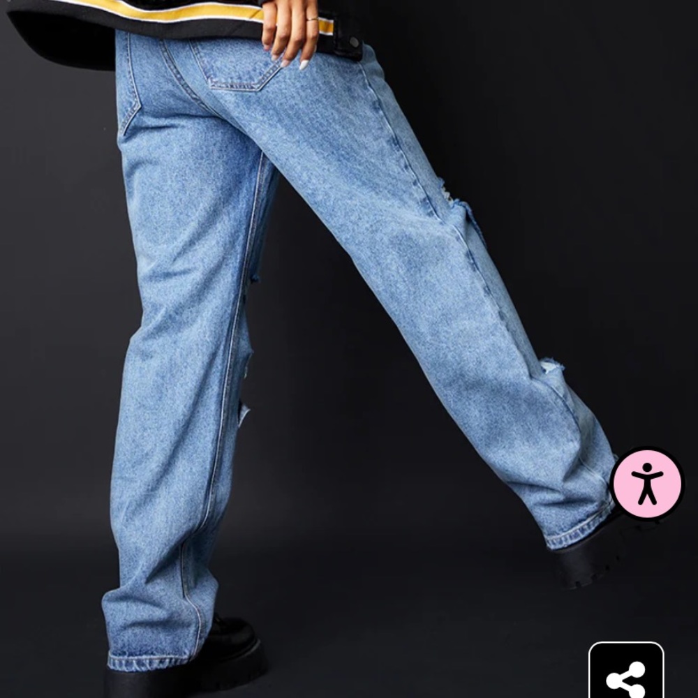Low rise jeans